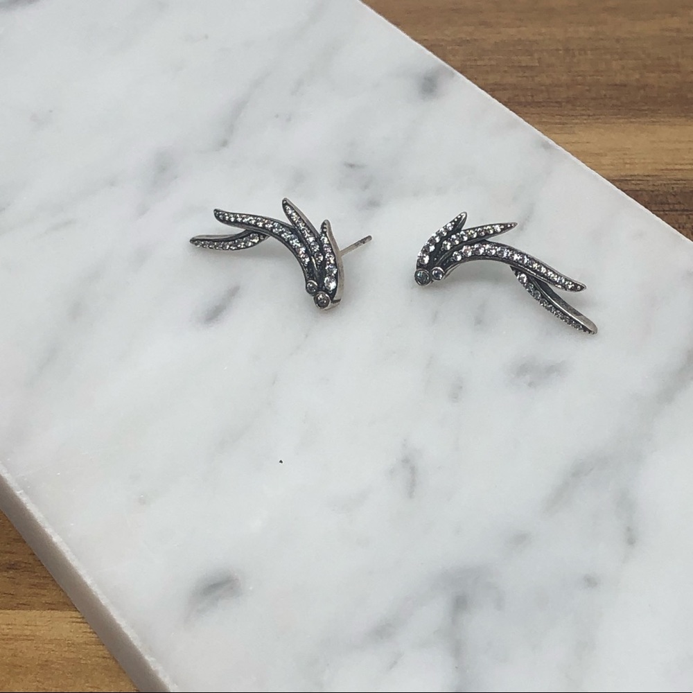 Kendra Scott Earclimber